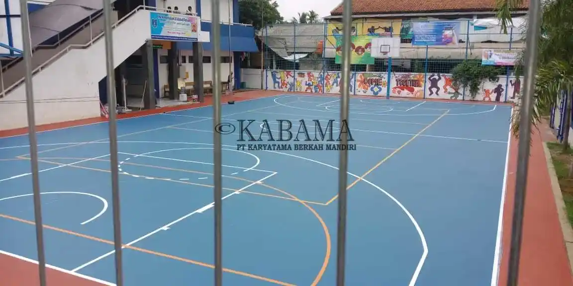 Dokumentasi proyek cat lapangan olahraga